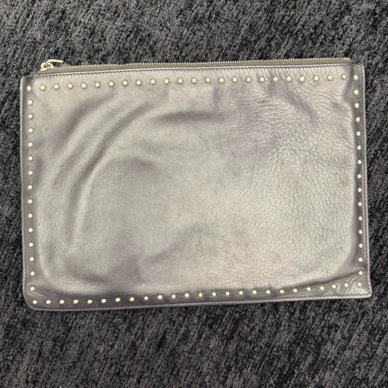 Givenchy Givenchy Silver Studded Leather Clutch -dmc Size ONE SIZE - 3 Thumbnail