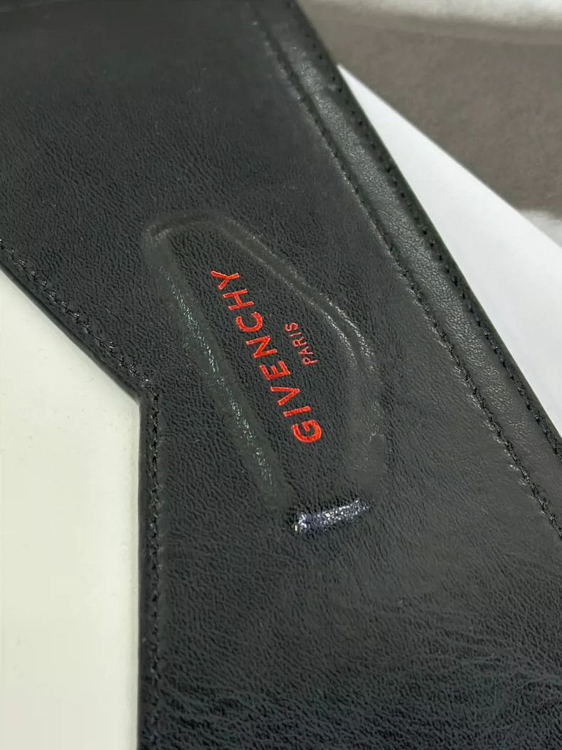 Givenchy GIVENCHY Black White Leather Handbag -dmc Size ONE SIZE - 6 Thumbnail