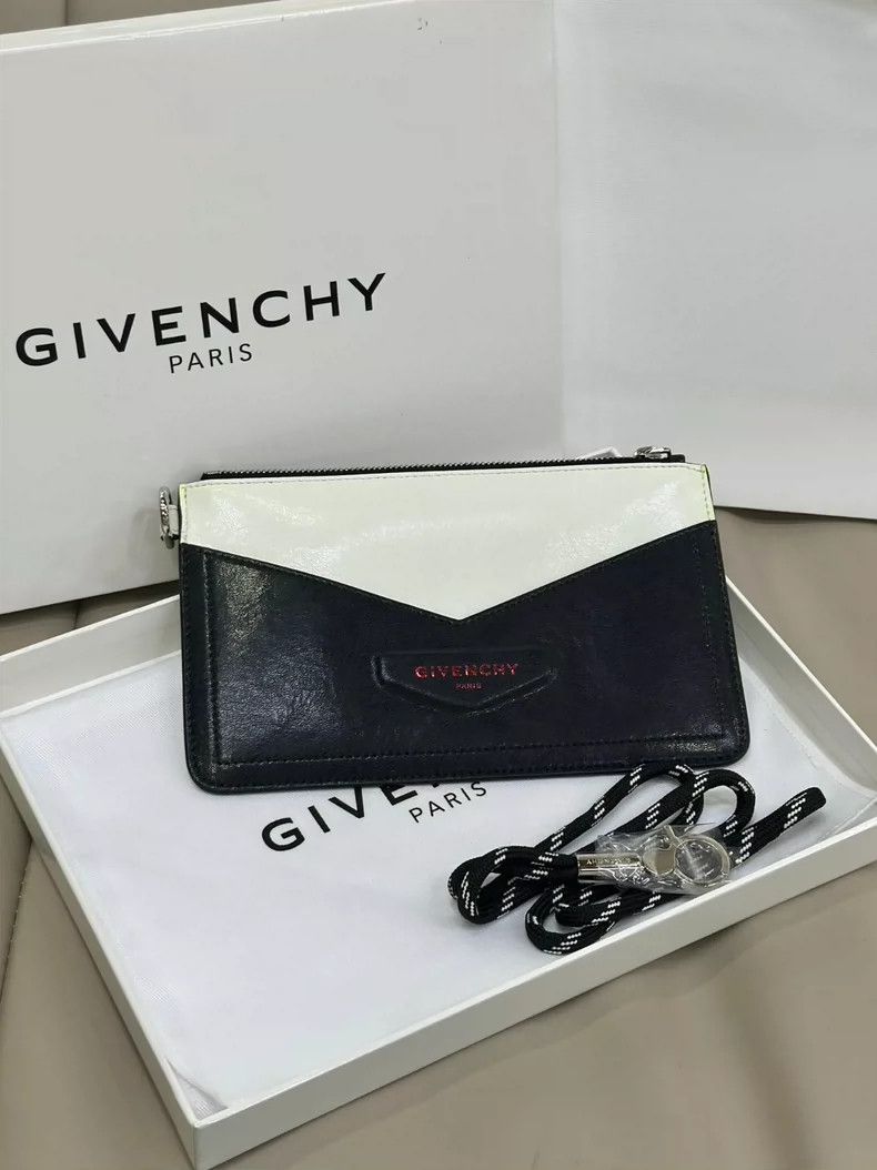 Givenchy GIVENCHY Black White Leather Handbag -dmc Size ONE SIZE - 2 Thumbnail