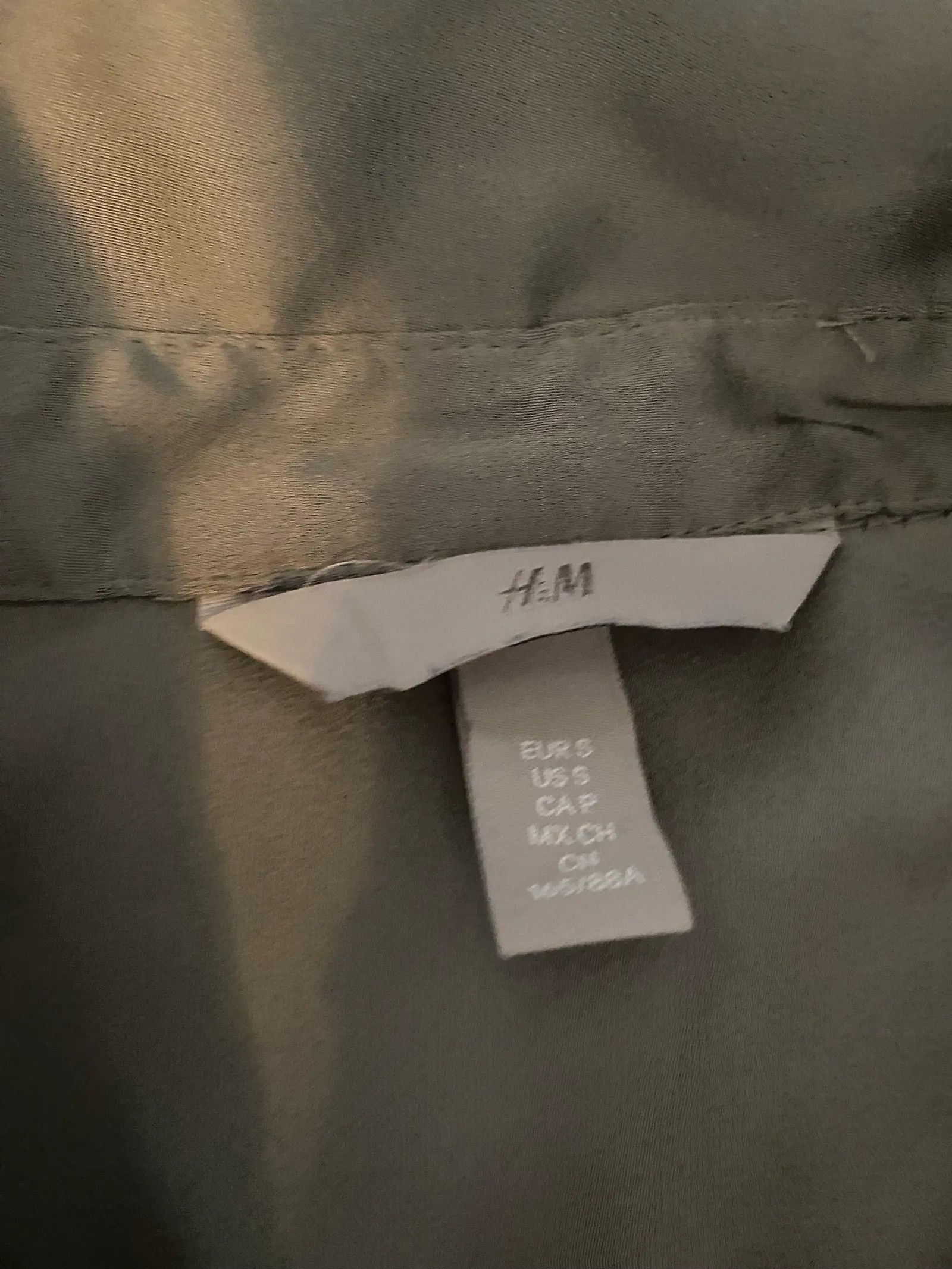 H&M H&M Silkig blus Shirt Size S / US 4 / IT 40 - 2 Thumbnail