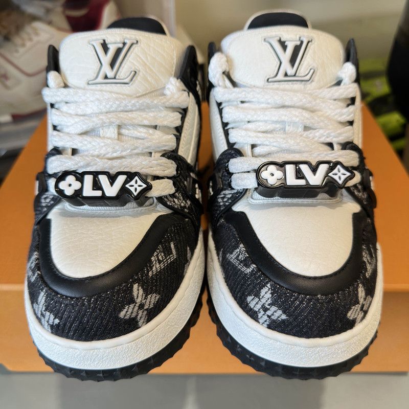 Louis Vuitton Louis Vuitton Trainer Maxi Black and White Sneakers 0079 Size US 6.5 / EU 39-40 - 11 Thumbnail