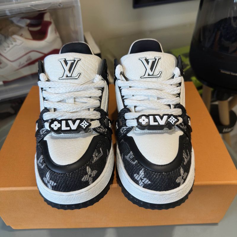 Louis Vuitton Louis Vuitton Trainer Maxi Black and White Sneakers 0079 Size US 6.5 / EU 39-40 - 2 Thumbnail