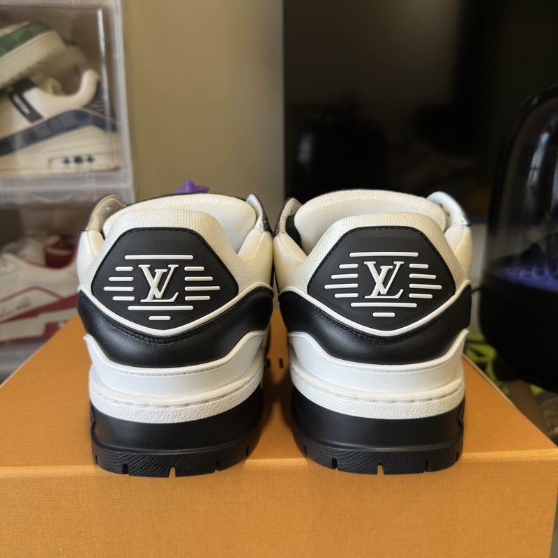 Louis Vuitton Louis Vuitton Trainer Maxi Low-Top Sneakers 0079 Size US 8.5 / EU 41-42 - 3 Thumbnail