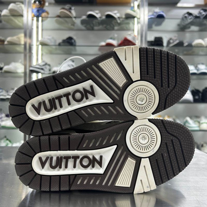 Louis Vuitton Louis Vuitton Tyler x Trainer Low Top Sneakers 0079 Size US 5.5 / EU 38 - 4 Thumbnail