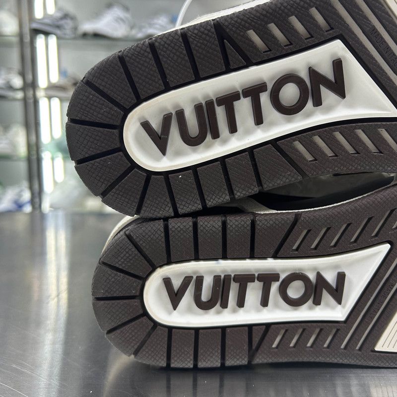Louis Vuitton Louis Vuitton Tyler x Trainer Low Top Sneakers 0079 Size US 5.5 / EU 38 - 6 Thumbnail