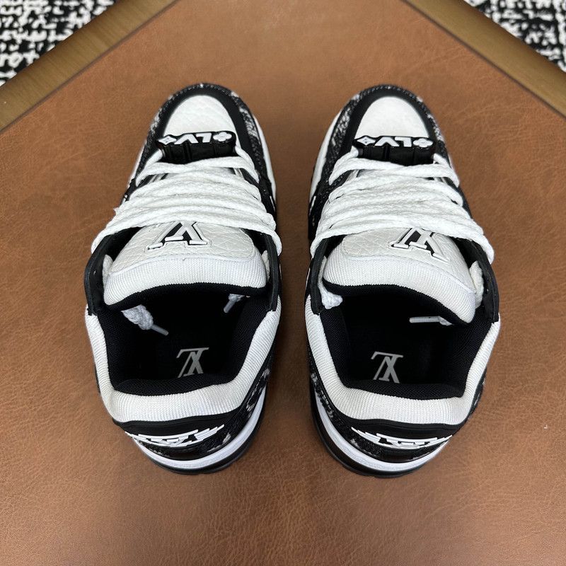 Louis Vuitton Louis Vuitton Trainer Maxi Black White Sneakers 0079 Size US 5.5 / EU 38 - 9 Thumbnail