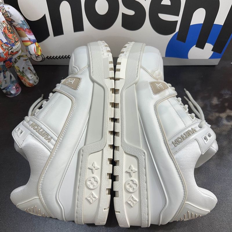Louis Vuitton Louis Vuitton Trainer Maxi White Low Top Sneakers 0079 Size US 9 / EU 42 - 8 Thumbnail