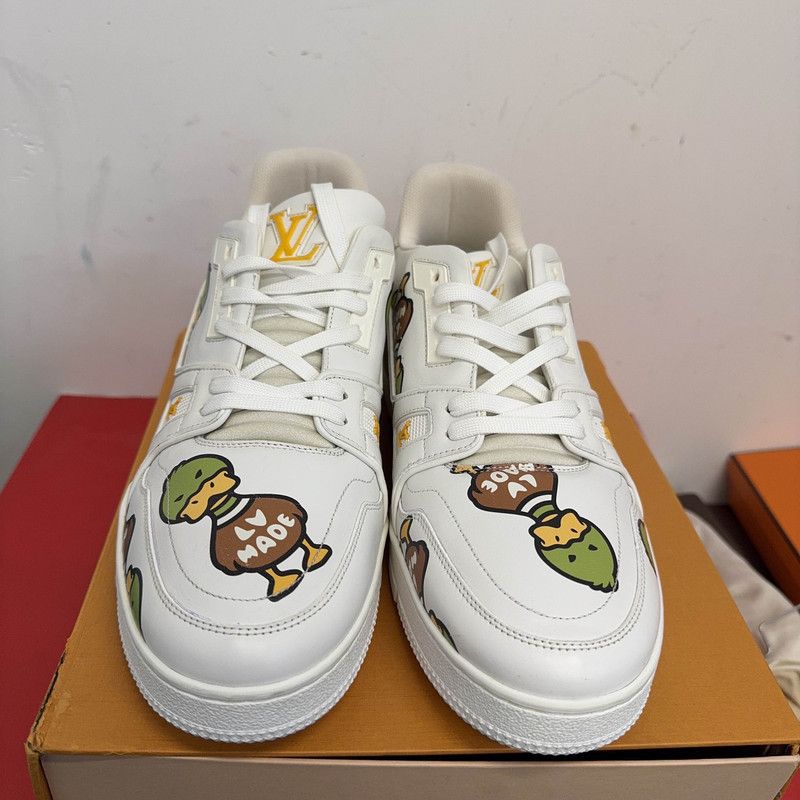 Louis Vuitton Nigo x Louis Vuitton Trainer Low Top Sneakers 0079 Size US 9.5 / EU 42-43 - 2 Thumbnail