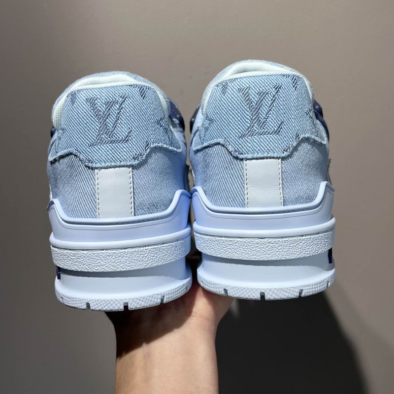 Louis Vuitton Louis Vuitton Blue Trainer Sneakers for Men 0079 Size US 7.5 / EU 40-41 - 3 Thumbnail
