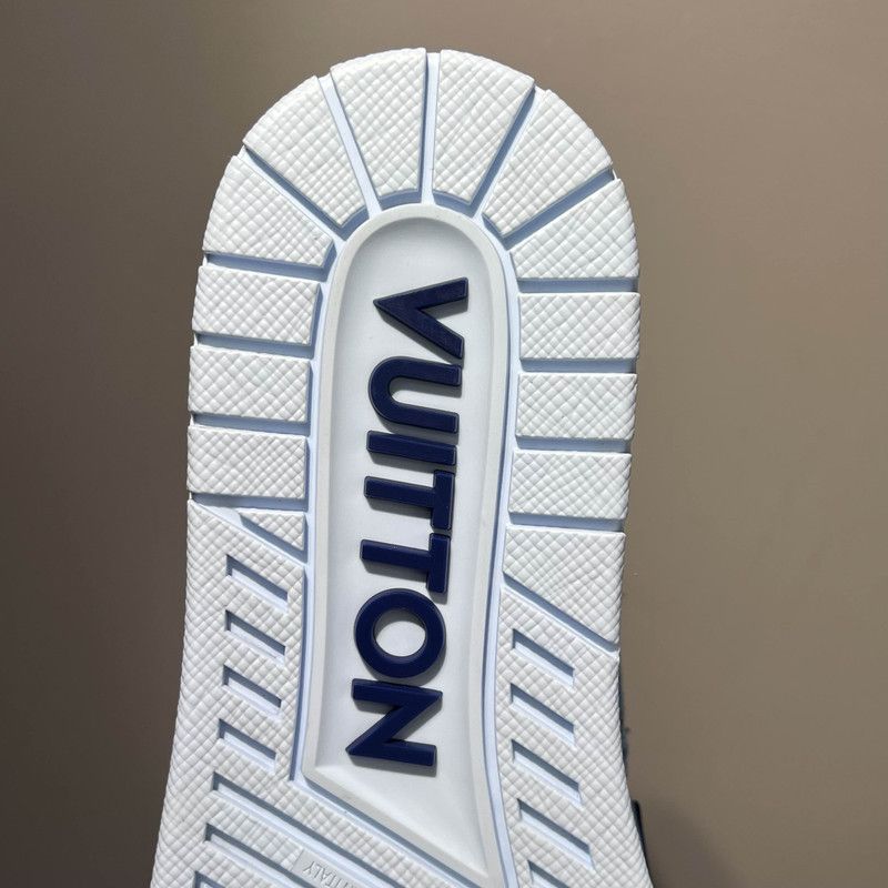 Louis Vuitton Louis Vuitton Blue Trainer Sneakers for Men 0079 Size US 7.5 / EU 40-41 - 7 Thumbnail