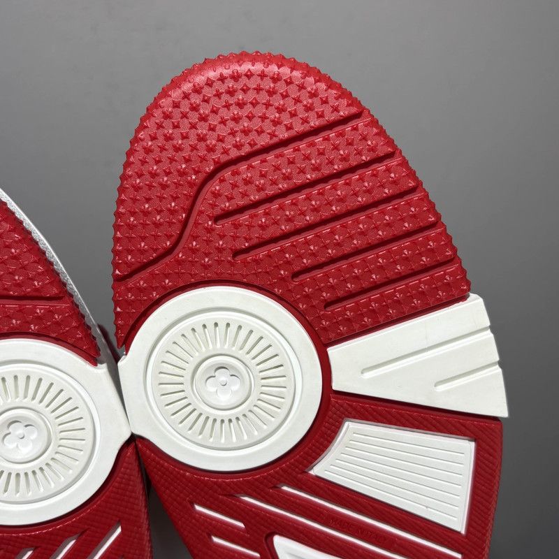Louis Vuitton Louis Vuitton Fashion Low-Top Sneakers Red and White 0079 Size US 8 / EU 41 - 7 Thumbnail