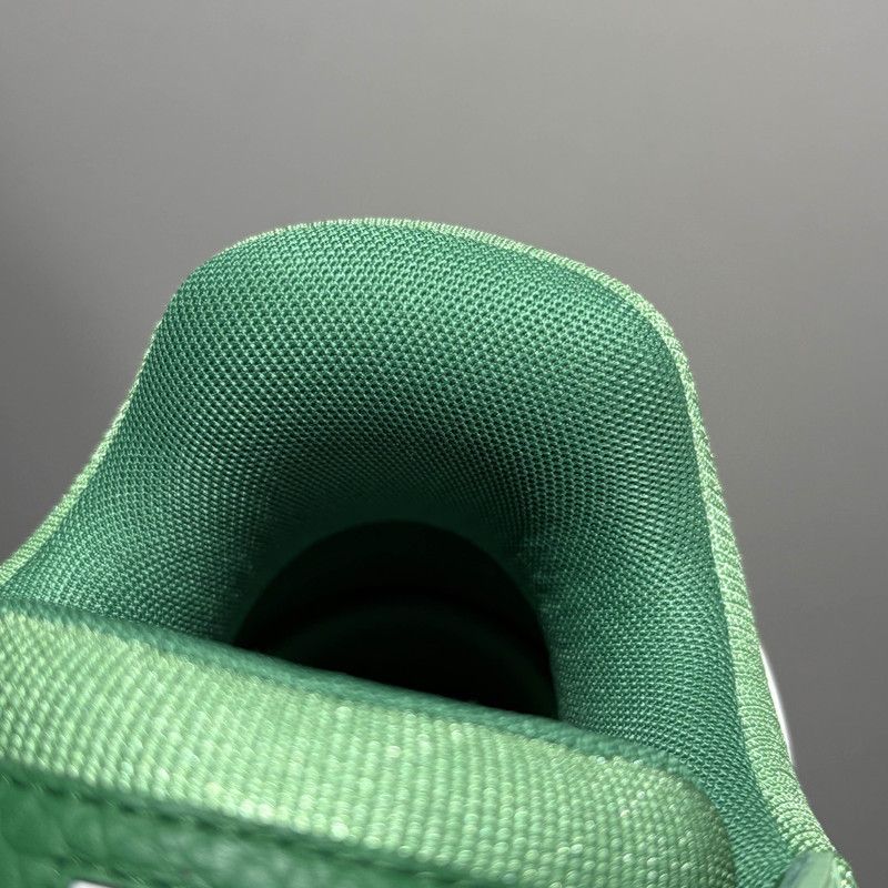 Louis Vuitton Louis Vuitton Trainer Maxi Green Low Top Sneakers 0079 Size US 7.5 / EU 40-41 - 14 Thumbnail