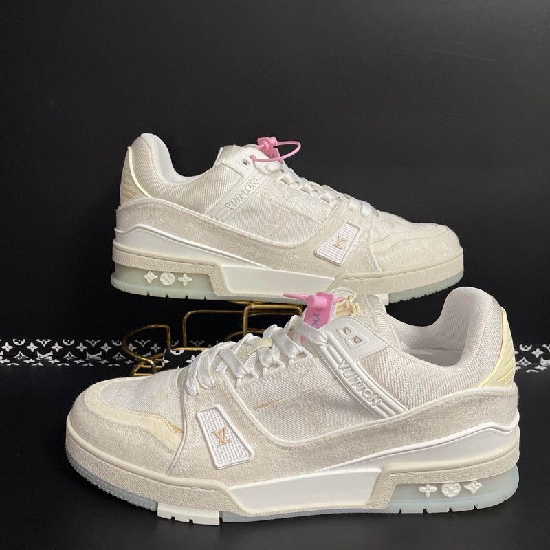 Louis Vuitton Louis Vuitton Classic Trainer Fashion Sneakers for Men 0079 Size US 8 / EU 41 - 7 Thumbnail