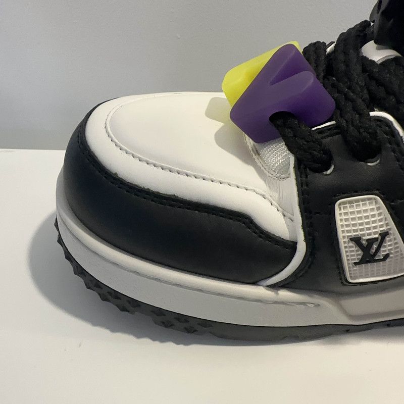 Louis Vuitton Louis Vuitton Trainer Maxi Low-top Sneakers 0079 Size US 8.5 / EU 41-42 - 7 Thumbnail