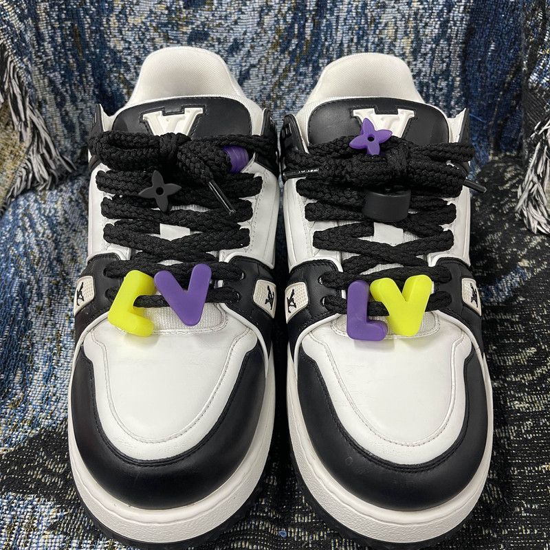 Louis Vuitton Louis Vuitton Trainer Maxi Low Top Sneakers 0079 Size US 9.5 / EU 42-43 - 2 Thumbnail