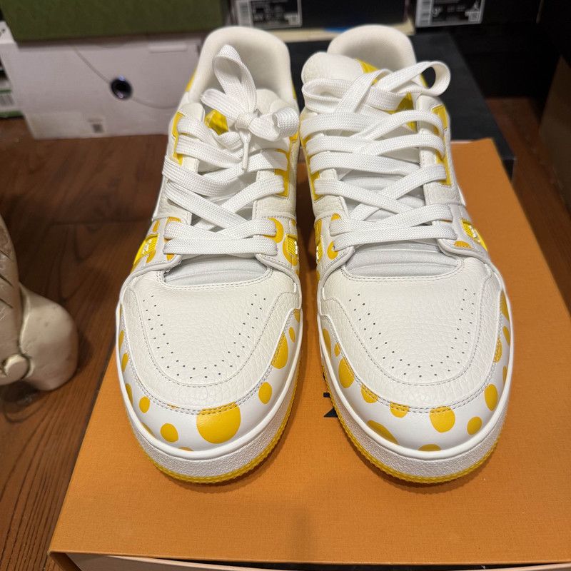 Louis Vuitton Yayoi Kusama x Louis Vuitton Yellow Dot Trainers 0079 Size US 10.5 / EU 43-44 - 2 Thumbnail