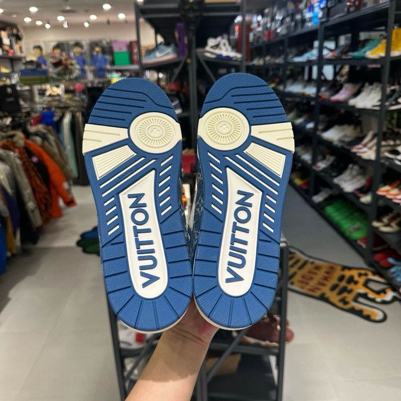 Louis Vuitton Louis Vuitton Denim Leather Low-Top Sneakers 0079 Size US 9.5 / EU 42-43 - 4 Thumbnail