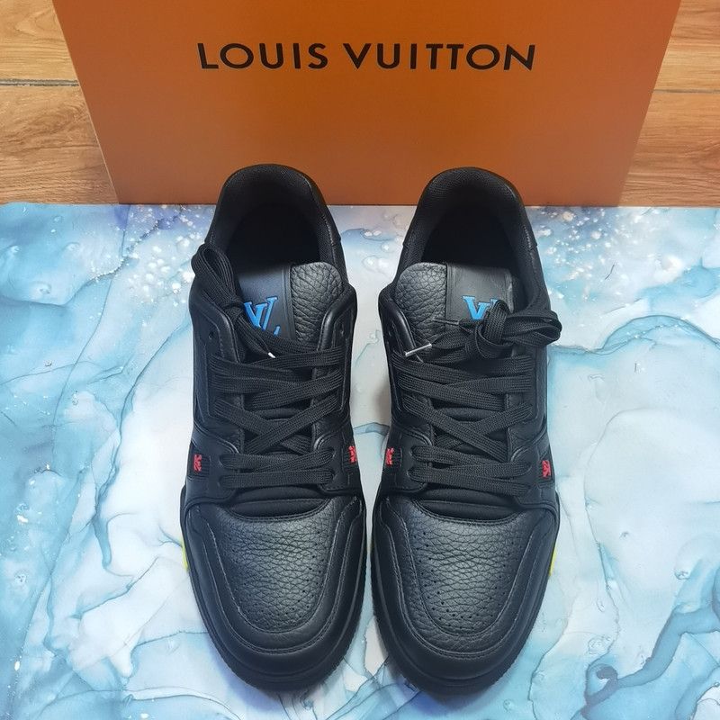 Louis Vuitton Louis Vuitton Black Trainer Fashion Sneakers 0079 Size US 8.5 / EU 41-42 - 2 Thumbnail