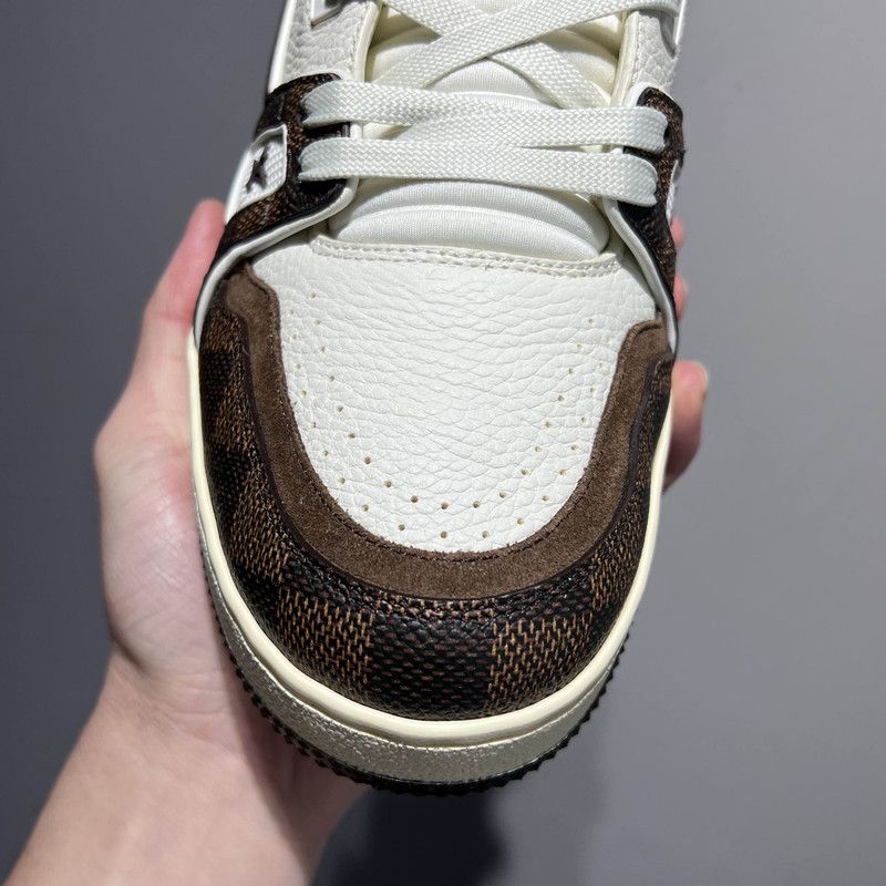 Louis Vuitton Louis Vuitton Low Top Trainer Sneakers for All 0079 Size US 8.5 / EU 41-42 - 15 Thumbnail