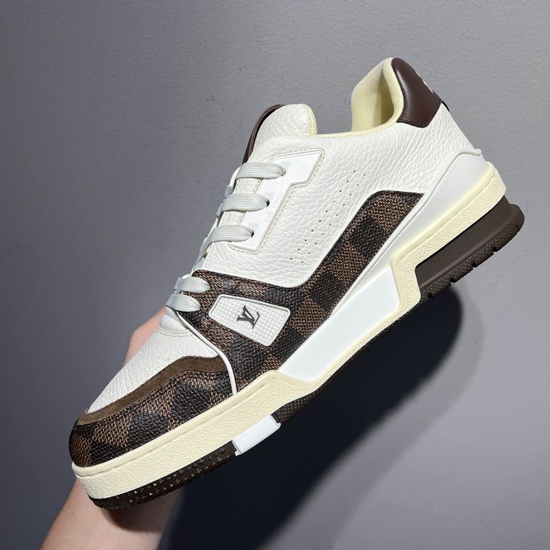 Louis Vuitton Louis Vuitton Low Top Trainer Sneakers for All 0079 Size US 8.5 / EU 41-42 - 13 Thumbnail