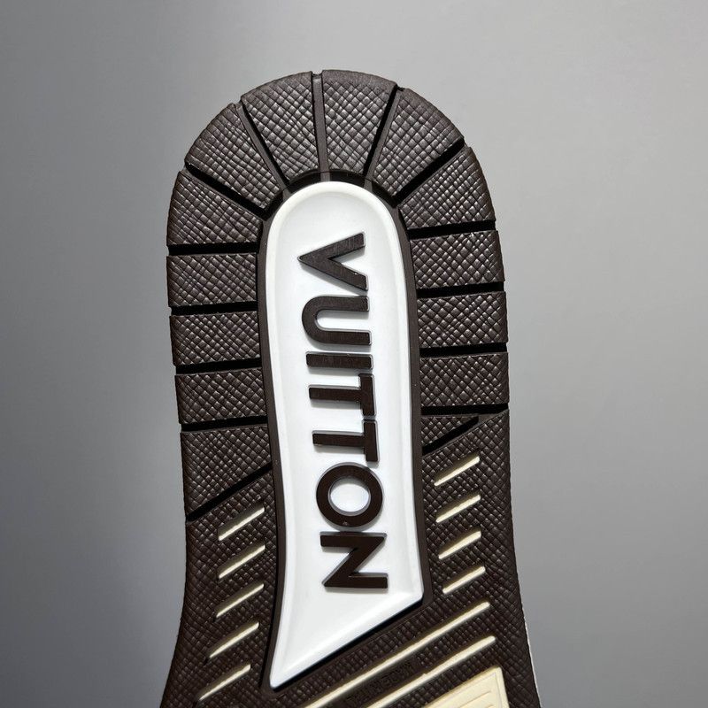 Louis Vuitton Louis Vuitton Low Top Trainer Sneakers for All 0079 Size US 8.5 / EU 41-42 - 8 Thumbnail