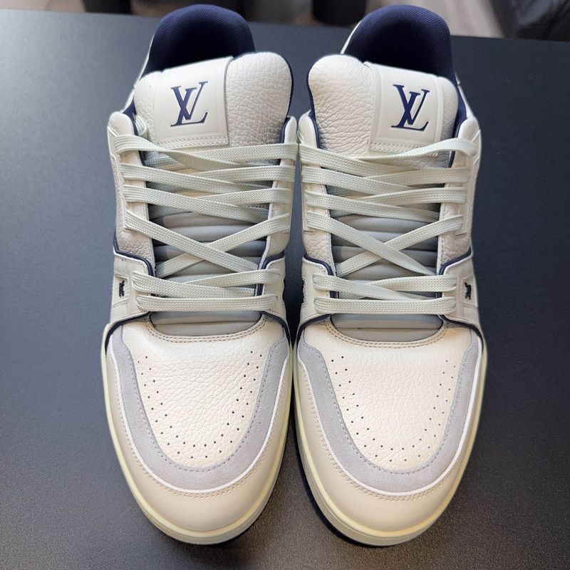 Louis Vuitton Louis Vuitton Trainer Low-Top Sneakers for Men 0079 Size US 9.5 / EU 42-43 - 2 Thumbnail