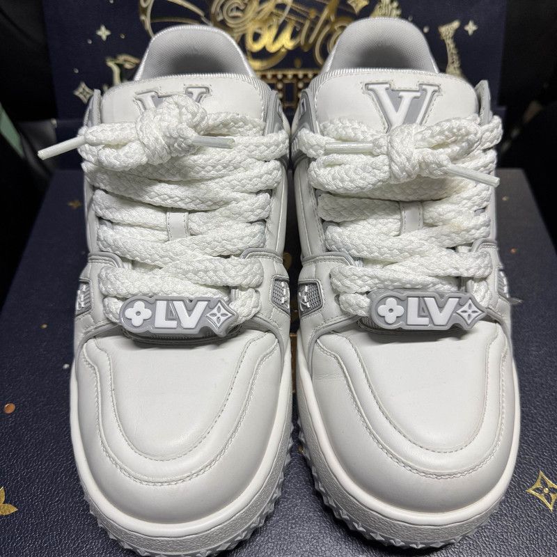 Louis Vuitton Louis Vuitton Trainer Maxi Low-Top Sneakers 0079 Size US 8 / EU 41 - 2 Thumbnail