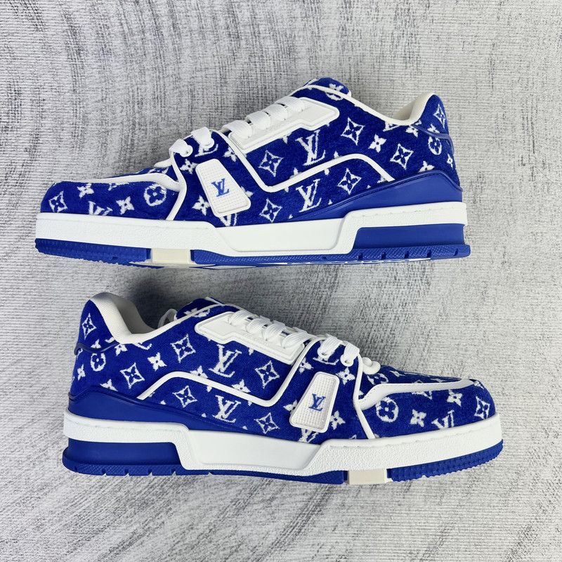 Louis Vuitton Louis Vuitton Blue and White Trainer Sneakers 0079 Size US 8 / EU 41 - 9 Thumbnail