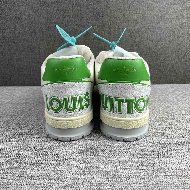 Louis Vuitton Louis Vuitton Classic Green and White Sneakers 0079 Size US 9.5 / EU 42-43 - 3 Thumbnail