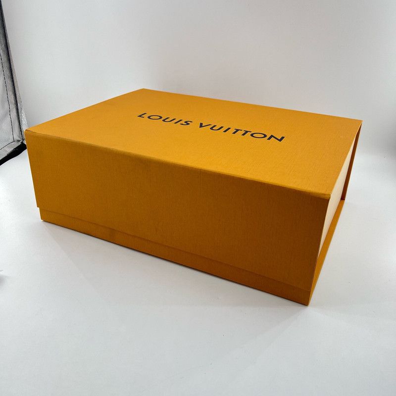 Louis Vuitton Louis Vuitton Trainer Low Top Sneakers in Gray White 0079 Size US 8.5 / EU 41-42 - 6 Thumbnail