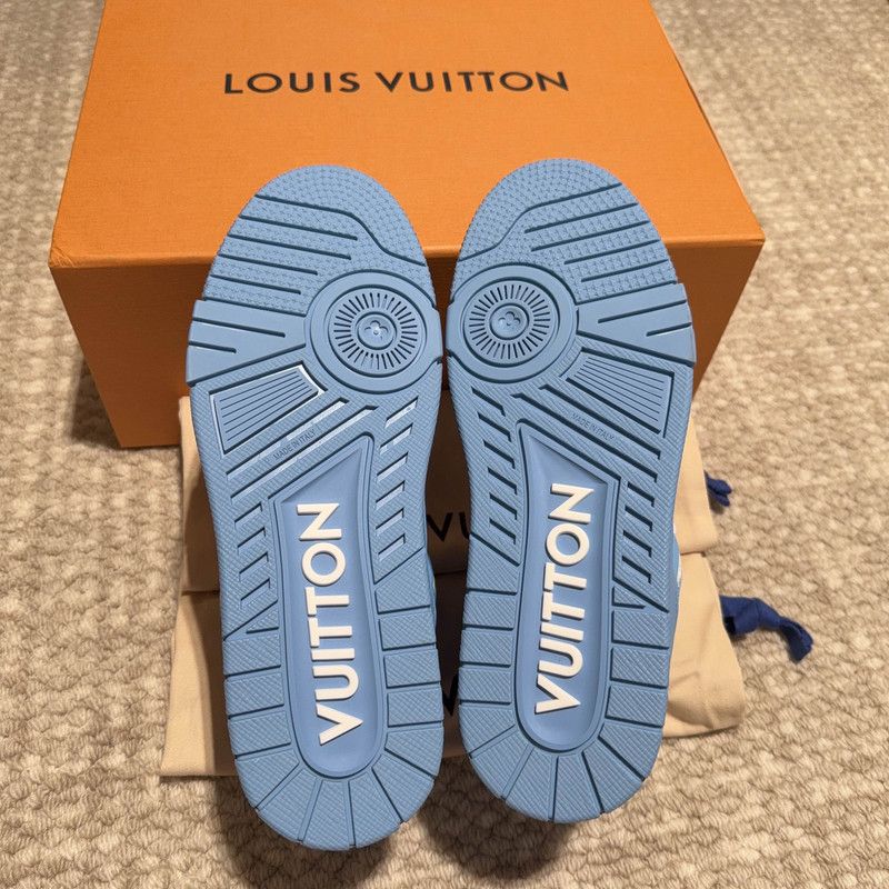 Louis Vuitton Louis Vuitton Trainer Low Top Fashion Sneakers 0079 Size US 8.5 / EU 41-42 - 4 Thumbnail