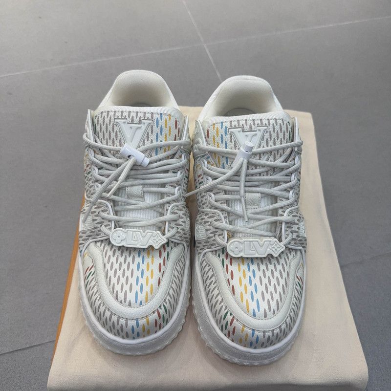 Louis Vuitton Louis Vuitton Trainer Low Top Sneakers for Men 0079 Size US 7.5 / EU 40-41 - 2 Thumbnail