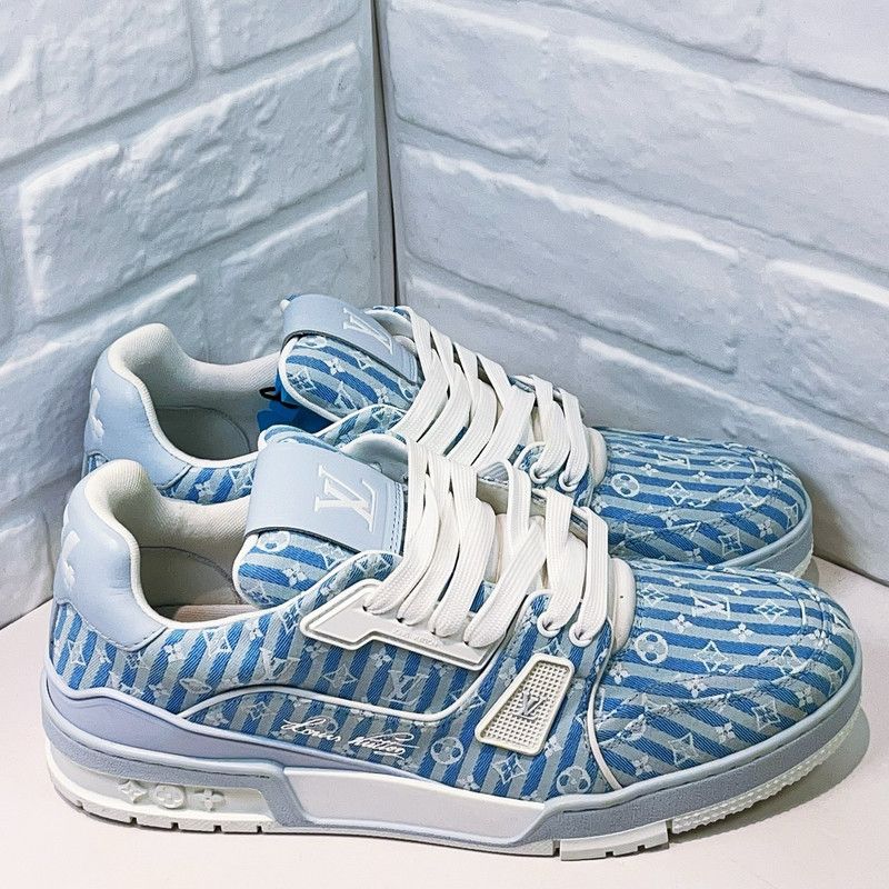 Louis Vuitton Louis Vuitton Blue Trainer Fashion Sneakers 0079 Size US 9.5 / EU 42-43 - 6 Thumbnail