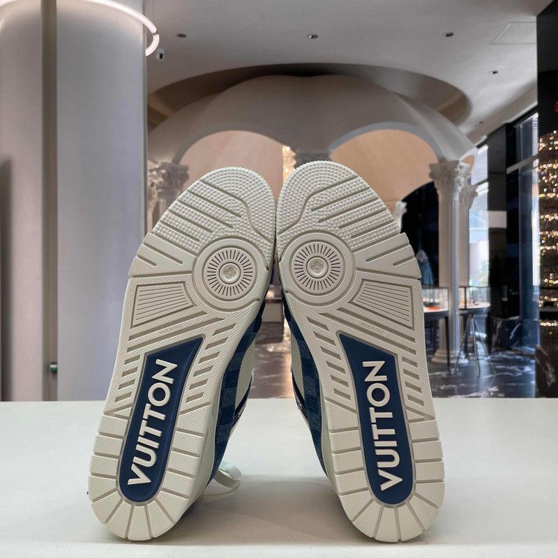 Louis Vuitton Louis Vuitton Trainer Low-Top Sneakers for Everyone 0079 Size US 10.5 / EU 43-44 - 5 Thumbnail