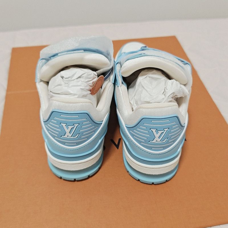 Louis Vuitton Louis Vuitton Trainer Low-Top Sneakers in Sky Blue 0079 Size US 8 / EU 41 - 3 Thumbnail