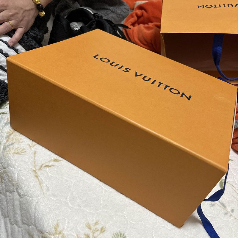 Louis Vuitton Louis Vuitton Black Low-Top Trainer Sneakers 0079 Size US 8.5 / EU 41-42 - 6 Thumbnail