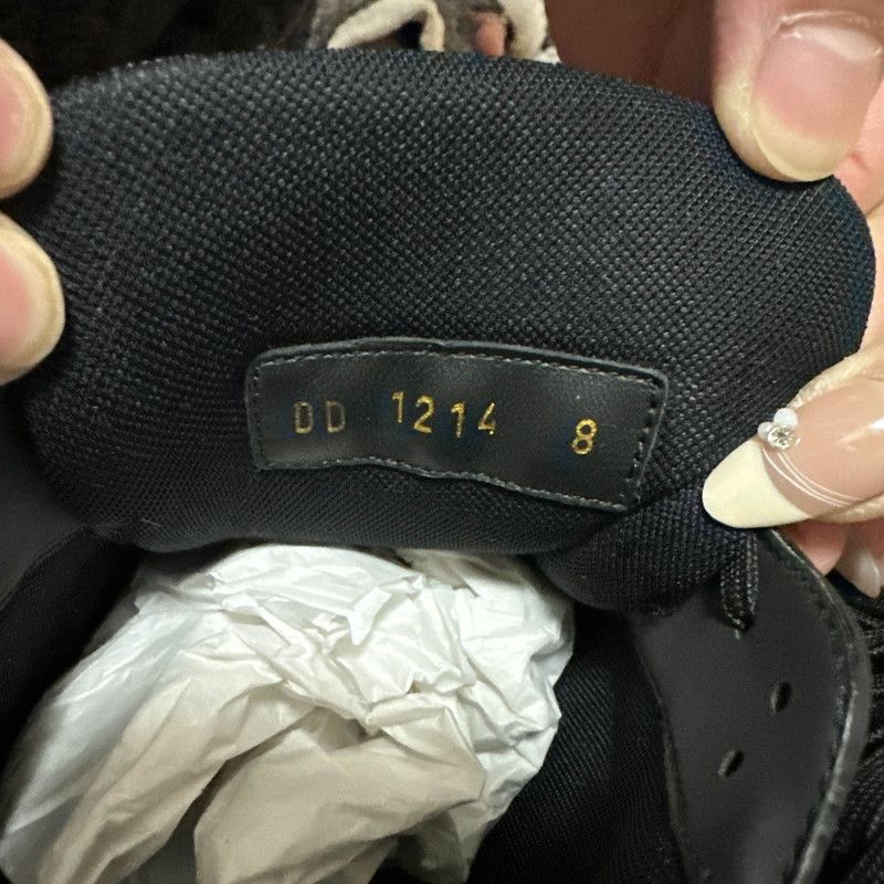 Louis Vuitton Louis Vuitton Black Low-Top Trainer Sneakers 0079 Size US 8.5 / EU 41-42 - 5 Thumbnail