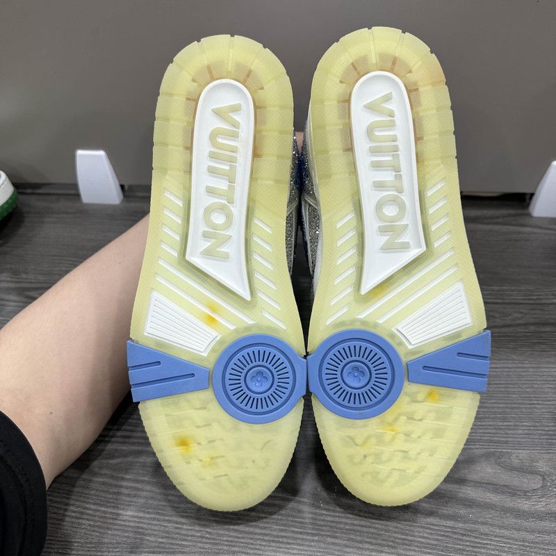Louis Vuitton Louis Vuitton Colorful Trainer Low-Top Sneakers 0079 Size US 7.5 / EU 40-41 - 3 Thumbnail