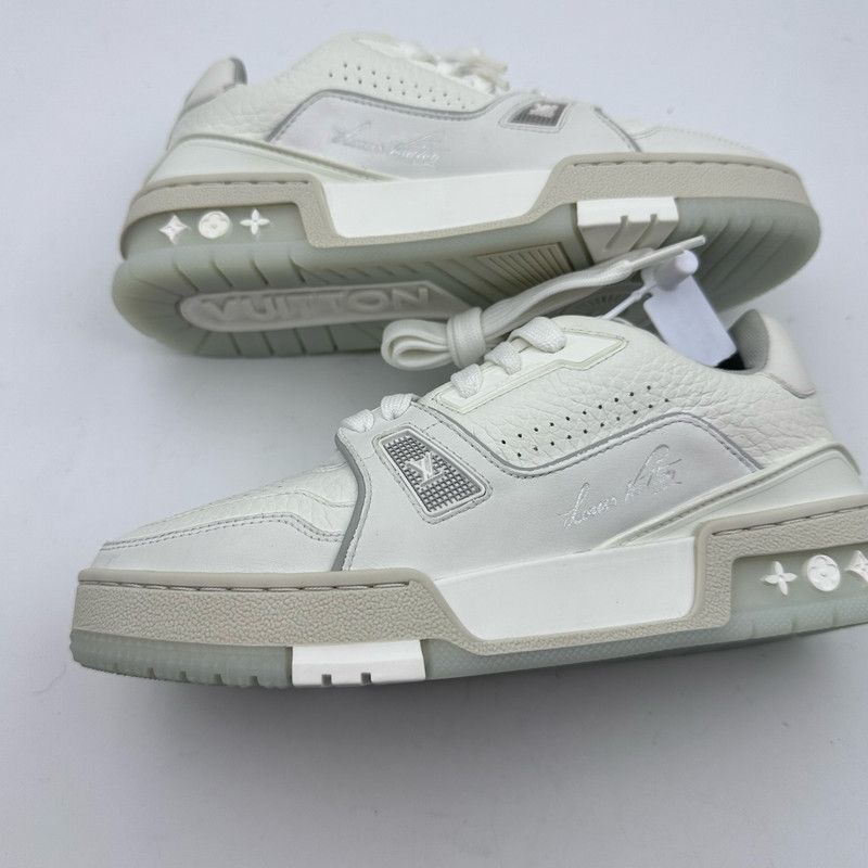 Louis Vuitton Louis Vuitton Trainer White Low-Top Fashion Sneakers 0079 Size US 5.5 / EU 38 - 2 Thumbnail