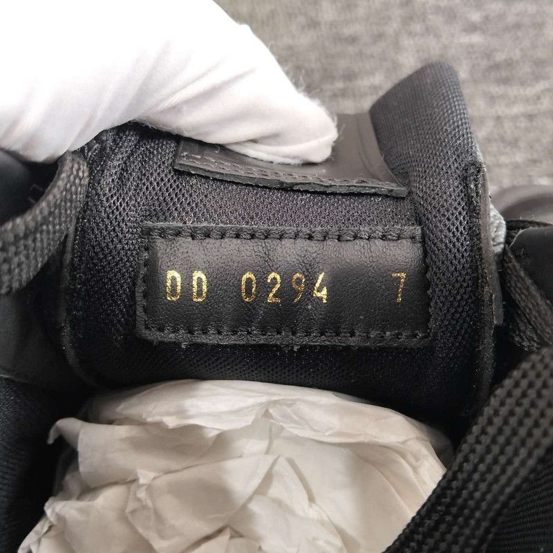 Louis Vuitton Louis Vuitton Monogram Black Low-Top Trainers 0079 Size US 8 / EU 41 - 8 Thumbnail