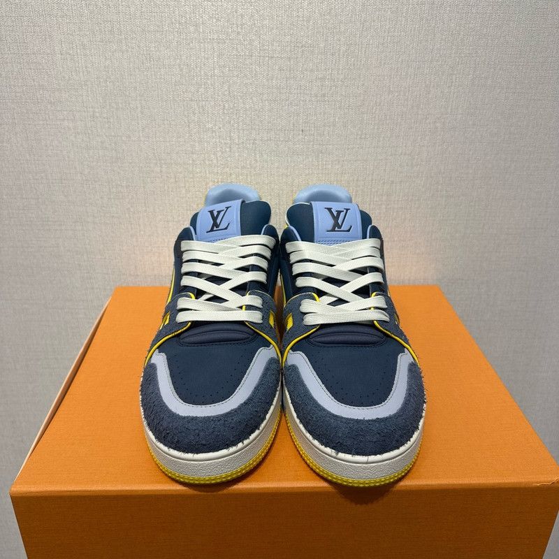 Louis Vuitton Louis Vuitton Trainer Low Top Sneakers for Men 0079 Size US 8.5 / EU 41-42 - 2 Thumbnail