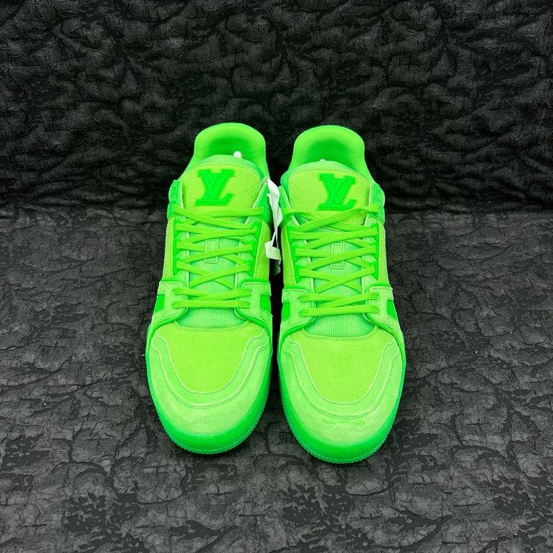 Louis Vuitton Louis Vuitton Trainer Low Top Sneakers in Green 0079 Size US 10.5 / EU 43-44 - 3 Thumbnail