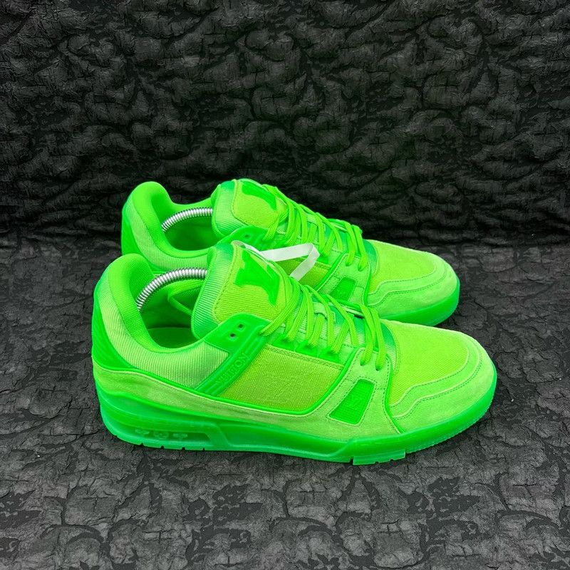 Louis Vuitton Louis Vuitton Trainer Low Top Sneakers in Green 0079 Size US 10.5 / EU 43-44 - 4 Thumbnail