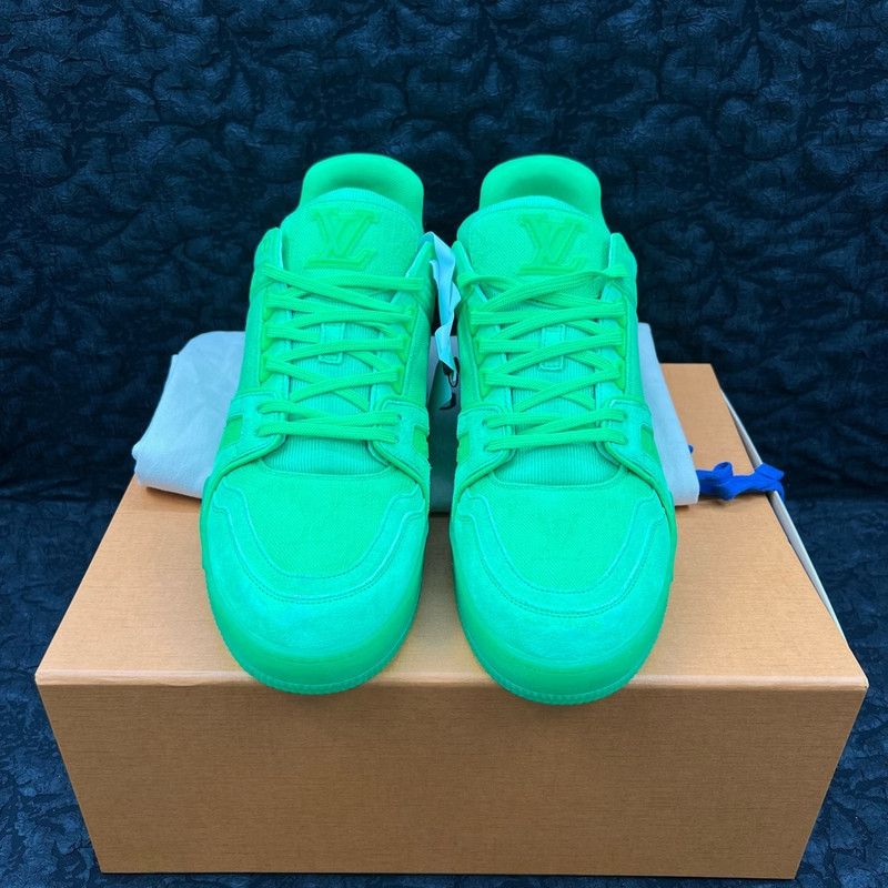 Louis Vuitton Louis Vuitton Trainer Low Top Sneakers in Green 0079 Size US 10.5 / EU 43-44 - 2 Thumbnail