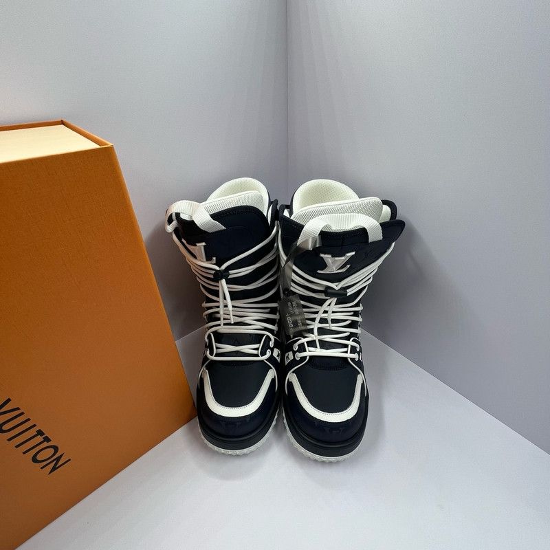 Louis Vuitton Louis Vuitton Blue Trainer Snow Boots for Men 0079 Size US 7.5 / EU 40-41 - 2 Thumbnail