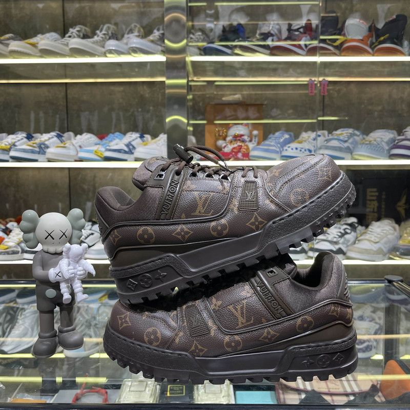 Louis Vuitton Louis Vuitton Trainer Maxi Low-Top Sneakers 0079 Size US 8 / EU 41 - 8 Thumbnail