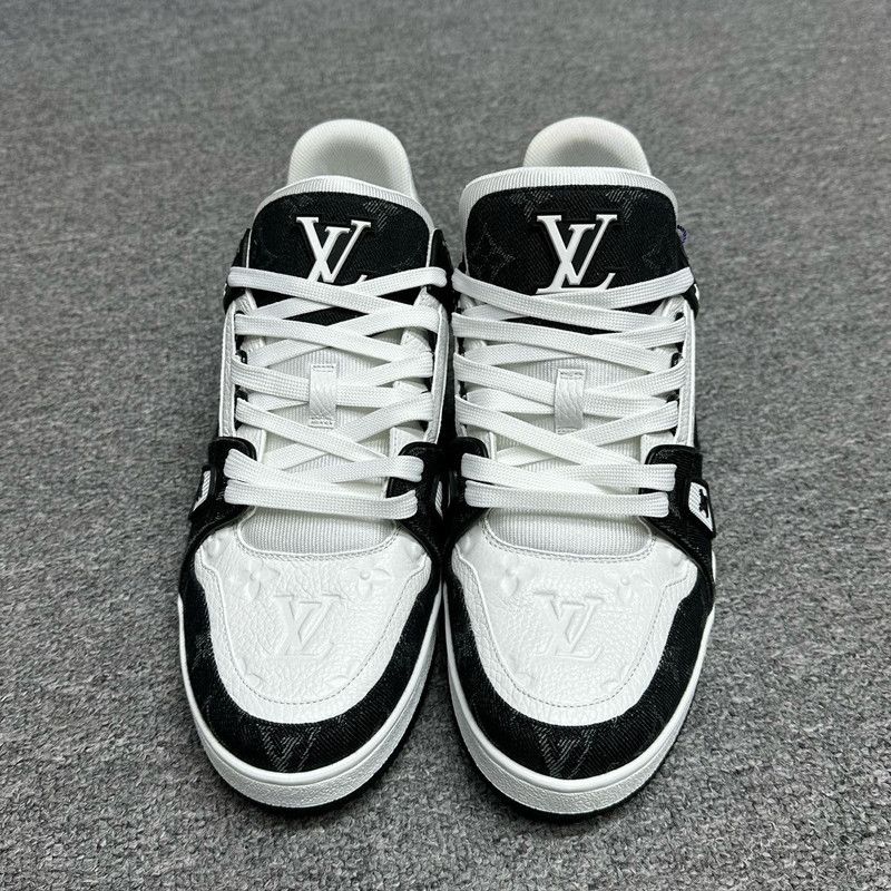 Louis Vuitton Louis Vuitton Panda Print Low-Top Trainers 0079 Size US 9.5 / EU 42-43 - 2 Thumbnail