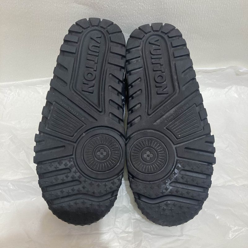 Louis Vuitton Louis Vuitton Trainer Maxi Low-Top Sneakers 0079 Size US 10.5 / EU 43-44 - 4 Thumbnail