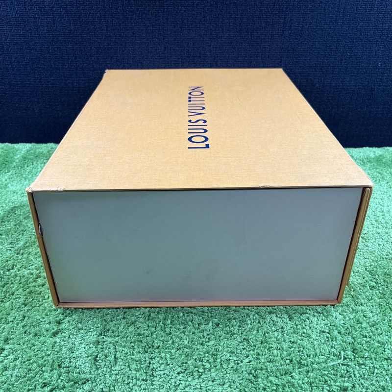 Louis Vuitton Louis Vuitton Classic Pattern Retro Sneakers 0079 Size US 9.5 / EU 42-43 - 6 Thumbnail