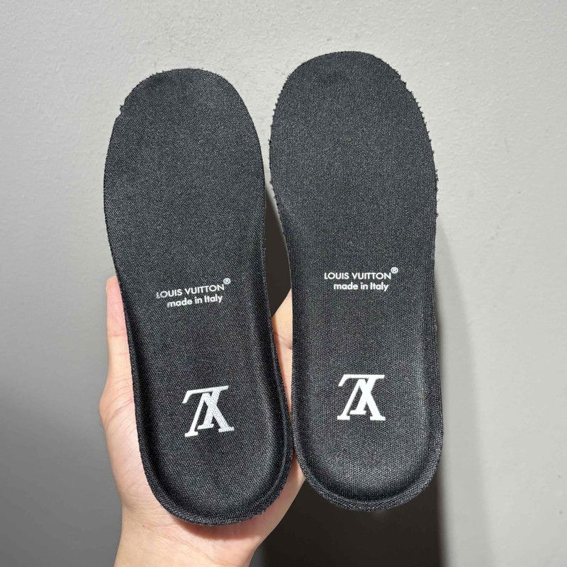 Louis Vuitton Louis Vuitton Trainer Maxi Low Top Sneakers 0079 Size US 5.5 / EU 38 - 10 Thumbnail